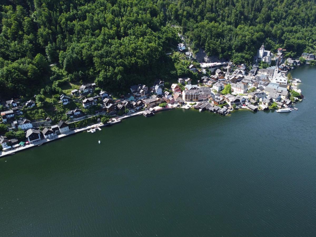 B&B Hallstatt Lake - Self Check In Obertraun Bagian luar foto