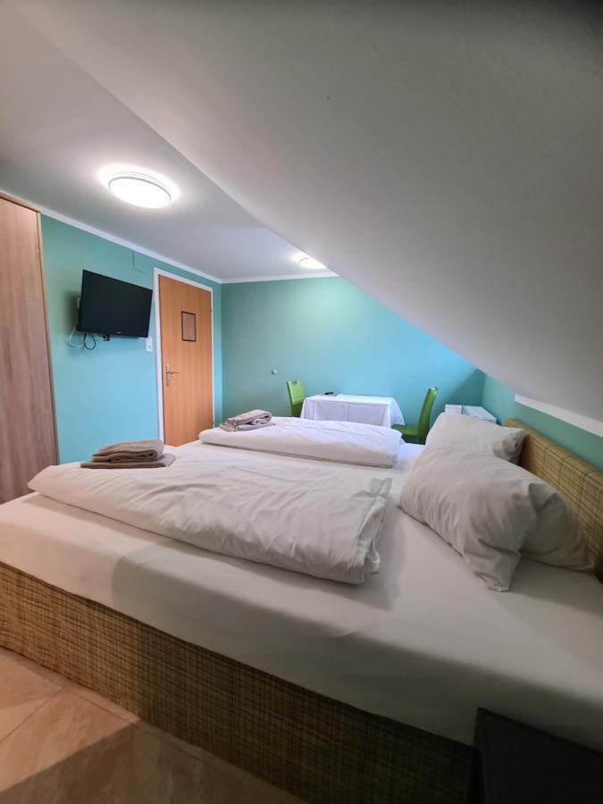 B&B Hallstatt Lake Obertraun Self Check In Bagian luar foto